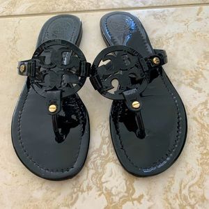 Authentic Tory Burch sandals size 7.5